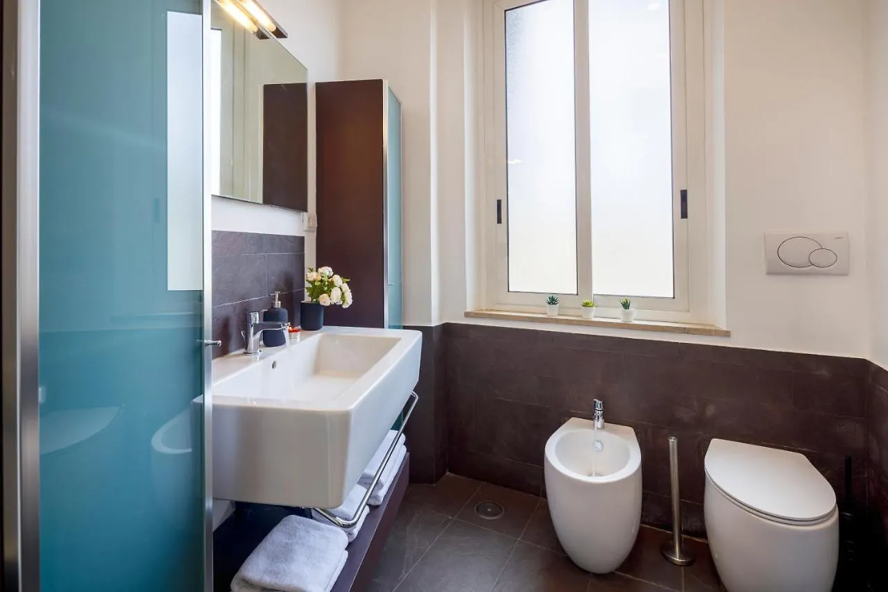 Apartment Living By Vatican With Panoramic Terraces In Rome