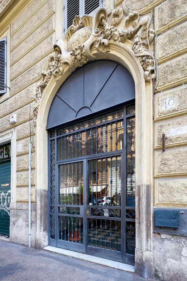 Living By Vatican With Panoramic Terraces In Rome Apartment